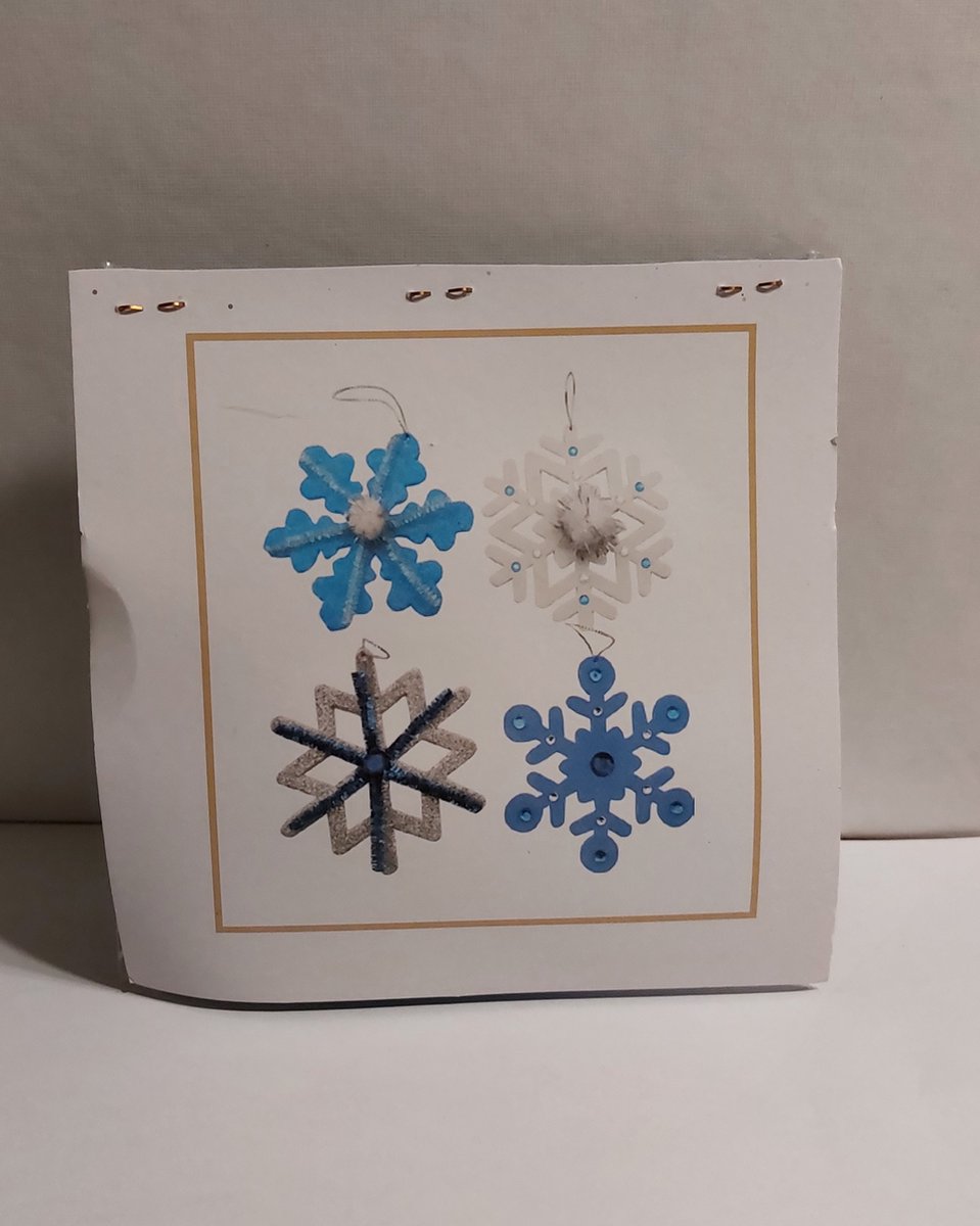 Kerst Knutselset - Maak je eigen sneeuwvlokjes! - 4 stuks | Blauw - Schuim - Knutselset Kerstmis - Knutselset Kinderen - Kerstknutselen
